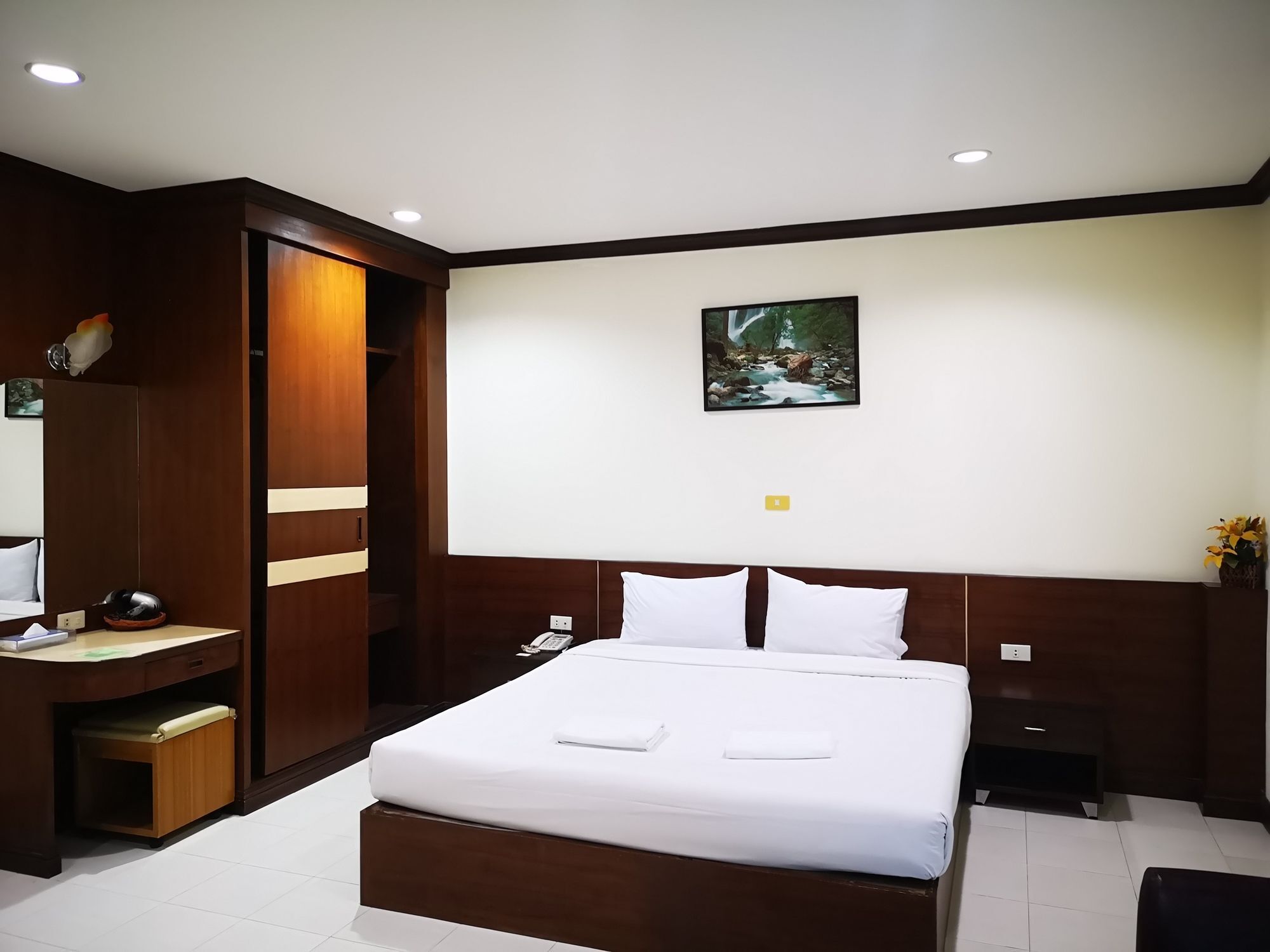 Sabai Hotel Nakhonratchasima Exterior foto